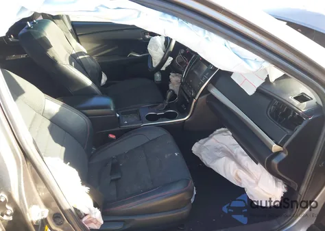 2016 Toyota Camry Se z USA, uszkodzony, nr VIN 4T1BF1FK7GU225522